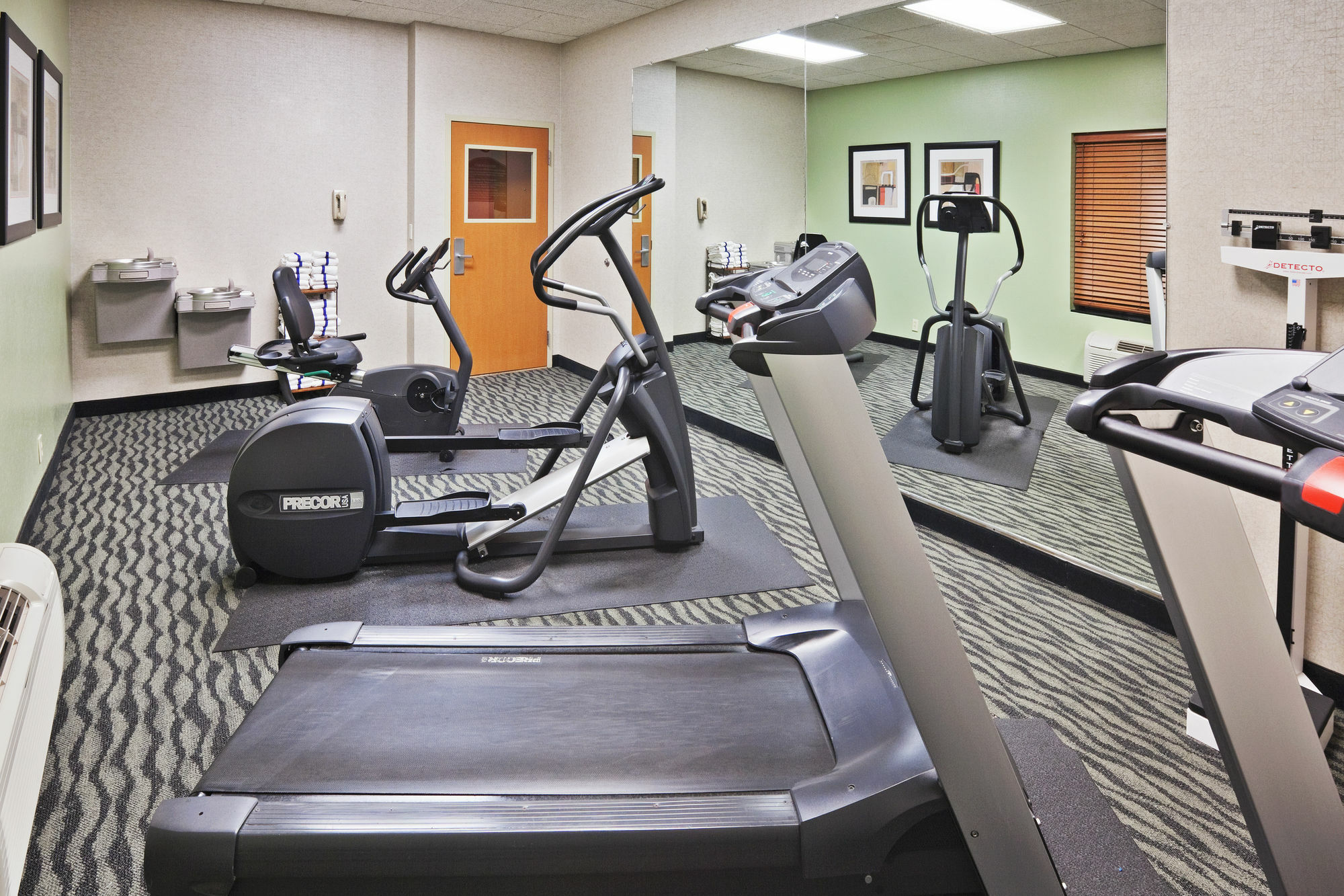 Holiday Inn Express Hotel & Suites Lawton-Fort Sill By Ihg Экстерьер фото